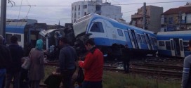 إصطدام قطار بحسين داي الجزائر العاصمة يخلف قتيل وأكثر من 53 ‫‏جريحا‬