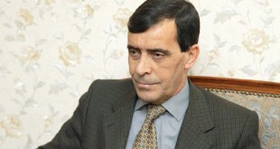 توقيف الجنرال بن حديد وإيداع ابنه في سجن الحراش