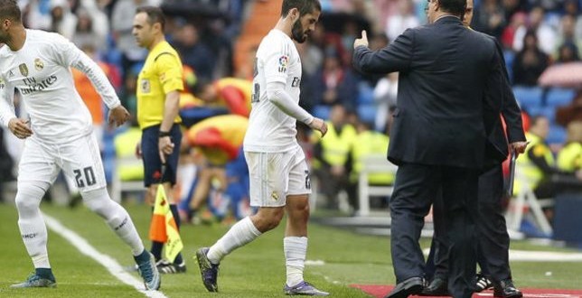إيسكو يهدد ريال مدريد: إما أنا أو رافاييل بينيتيز