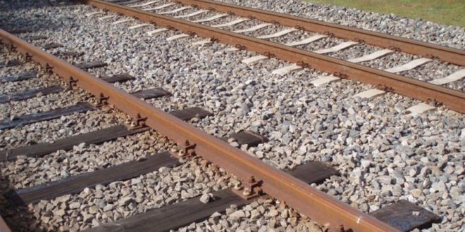 هذا هو السرّ وراء وضع حصى أسفل مسارات السكك الحديدية