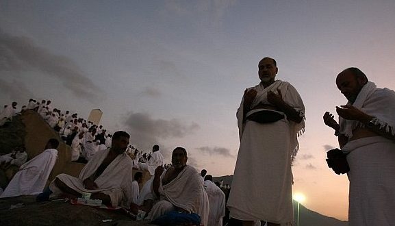 في خطبة الجمعة آل الشيخ : أعظم المناسك مناسك الحج وعرفة يوم دعاء التوبة والمسألة والثناء
