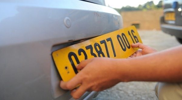 بطاقات ترقيم السيارات في الجزائر بداية من جانفي 2017
