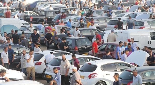 بعد تصريح وزير التجارة أسعار السيارات تواصل ارتفاعها ”الجنوني”